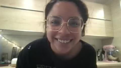 Snapshot of isabellaelizabeth chatting on 03-14-26, 03:28 isabellaelizabeth online show from 03-14-26, 03:28