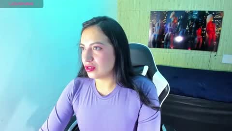 Snapshot of isabellaferrer__ chatting on 07-16-26, 01:06 Isabella ferrer online show from 07-16-26, 01:06
