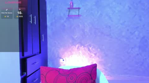 Instagram soybella01  online show from 03-15-26, 04:13