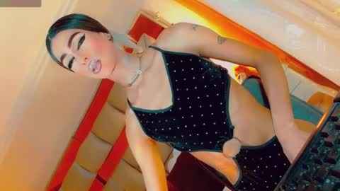 isabellagirs online show from 10-08-25, 05:05