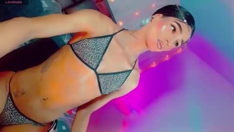 isabellagirs online show from 01-16-26, 09:02