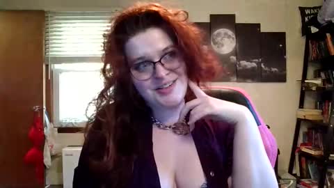 isabellamariedarcy online show from 11-13-25, 09:25