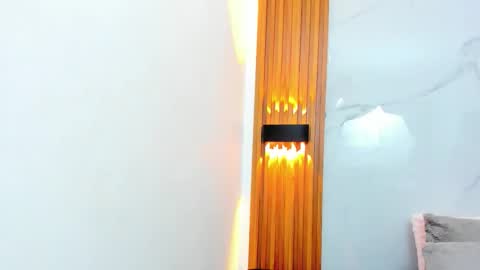 isabellamonet online show from 12-16-25, 11:04