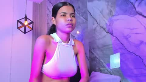 isabellamonet online show from 07-30-26, 07:46