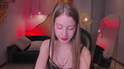 Isabella Moretti online show from 02-27-26, 04:45