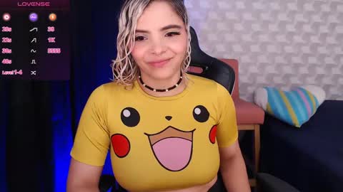 Isabella Mout  online show from 01-26-25, 09:40