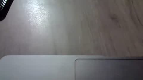 Snapshot of isd1969 chatting on 12-28-24, 07:22 isd1969 online show from 12-28-24, 07:22