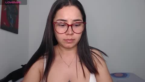 Snapshot of isemma chatting on 01-02-25, 03:05 Emma online show from 01-02-25, 03:05