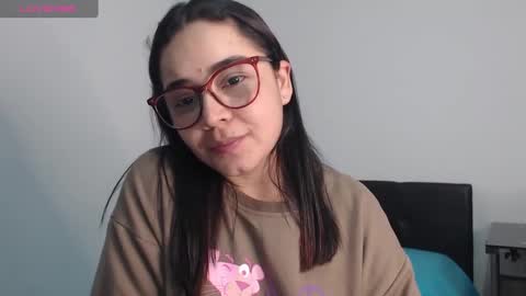 Snapshot of isemma chatting on 02-16-25, 03:04 Emma online show from 02-16-25, 03:04