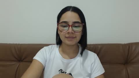 Snapshot of isemma chatting on 10-04-25, 03:48 Emma online show from 10-04-25, 03:48