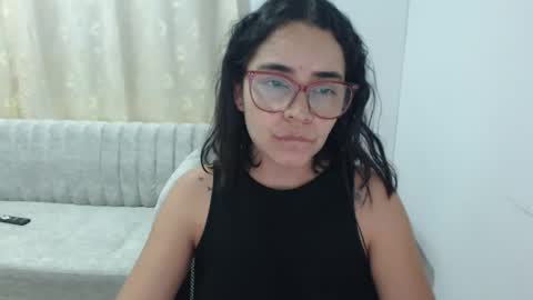 Snapshot of isemma chatting on 03-04-26, 03:56 Emma online show from 03-04-26, 03:56