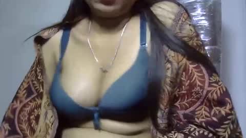 ishika_ishu online show from 01-08-26, 11:07