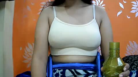 Snapshot of ishika_singh_ chatting on 01-13-25, 02:50 ishika_singh_ online show from 01-13-25, 02:50