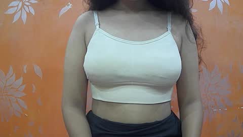 Snapshot of ishika_singh_ chatting on 10-11-25, 02:33 ishika_singh_ online show from 10-11-25, 02:33