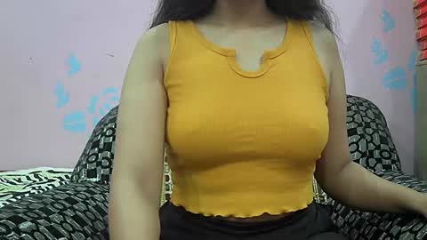 Snapshot of ishika_singh_ chatting on 03-20-26, 01:21 ishika_singh_ online show from 03-20-26, 01:21