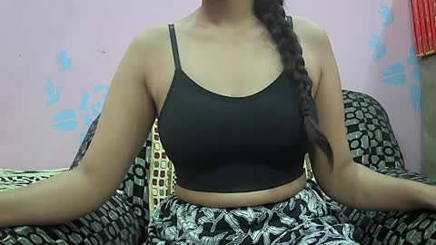 Snapshot of ishika_singh_ chatting on 03-27-26, 01:44 ishika_singh_ online show from 03-27-26, 01:44