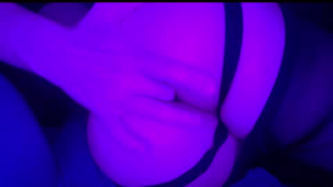 Snapshot of ishtarea chatting on 02-21-25, 04:07 ishtarea online show from 02-21-25, 04:07