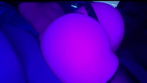 Snapshot of ishtarea chatting on 03-08-25, 10:13 ishtarea online show from 03-08-25, 10:13