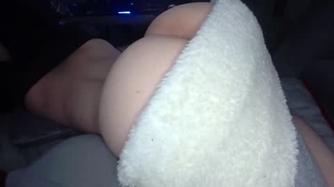 Snapshot of ishtarea chatting on 02-11-26, 01:32 ishtarea online show from 02-11-26, 01:32