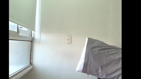 Snapshot of isis_pink chatting on 03-01-26, 02:52 Alaya online show from 03-01-26, 02:52