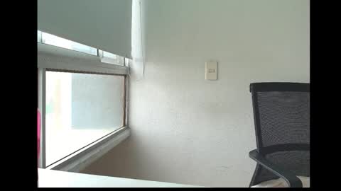 Snapshot of isis_pink chatting on 03-04-26, 02:45 Alaya online show from 03-04-26, 02:45