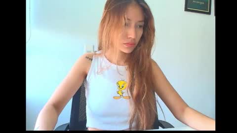 Snapshot of isis_pink chatting on 03-09-26, 02:54 Alaya online show from 03-09-26, 02:54