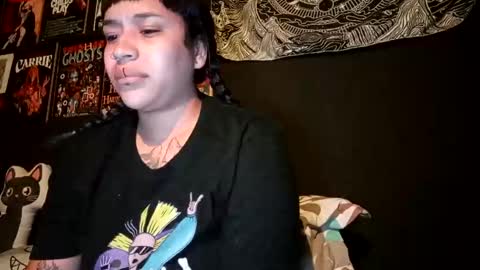 Isis online show from 11-08-25, 12:55