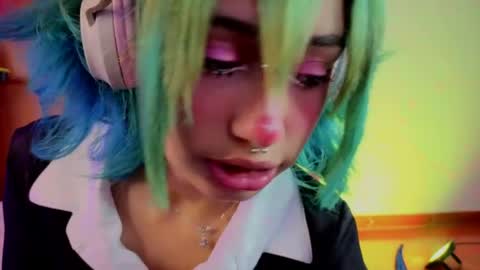 Isisjones18 online show from 05-12-26, 03:47