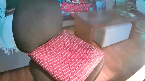 Iskarius online show from 05-14-26, 09:21