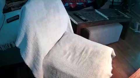 Iskarius online show from 05-28-26, 09:12