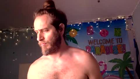 Snapshot of islanddudehawaii chatting on 03-12-25, 12:20 IslandDudeHawaii online show from 03-12-25, 12:20