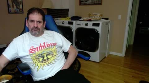 Snapshot of islandguy70 chatting on 12-27-24, 10:55 Jim online show from 12-27-24, 10:55