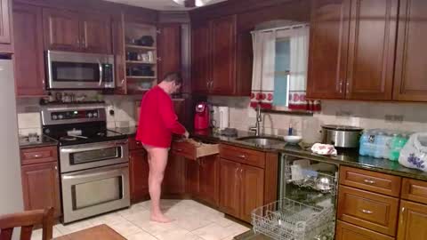 Snapshot of islandguy70 chatting on 02-12-26, 09:59 Jim online show from 02-12-26, 09:59