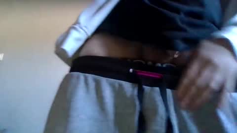 Snapshot of islaysince97 chatting on 04-01-26, 01:41 islaysince97 online show from 04-01-26, 01:41