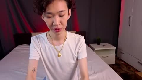 Snapshot of islendtakumi chatting on 11-05-25, 04:12 Takumi online show from 11-05-25, 04:12