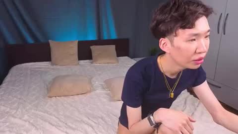 Snapshot of islendtakumi chatting on 11-13-25, 04:55 Takumi online show from 11-13-25, 04:55