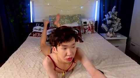 Snapshot of islendtakumi chatting on 12-21-25, 03:57 Takumi online show from 12-21-25, 03:57