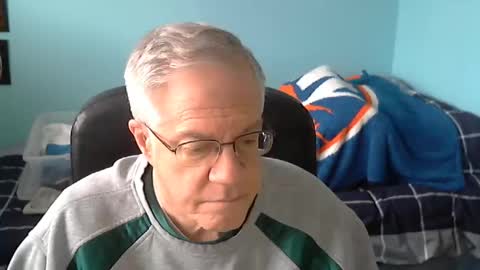 islesman22 online show from 01-26-25, 04:09