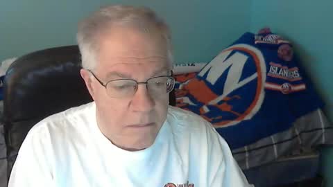 islesman22 online show from 05-25-26, 10:54