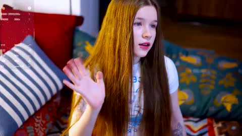 Snapshot of isoull chatting on 11-08-25, 05:23 Im Lis - online show from 11-08-25, 05:23