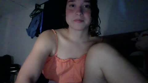 Snapshot of issa30213 chatting on 04-07-26, 11:15 Issa online show from 04-07-26, 11:15