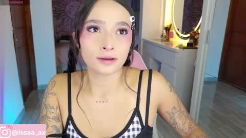 I S S A B E L A Igissaa ax    Xlittleissa  online show from 02-20-26, 11:22