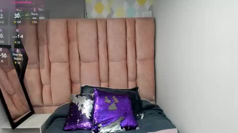 Snapshot of issa_milf__ chatting on 02-11-26, 01:05 ISSA MILF online show from 02-11-26, 01:05