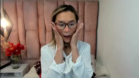 ISSA MILF online show from 07-09-26, 01:26