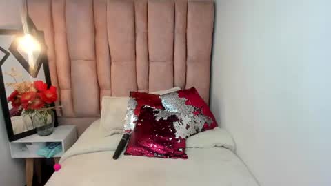 ISSA MILF online show from 07-17-26, 01:51
