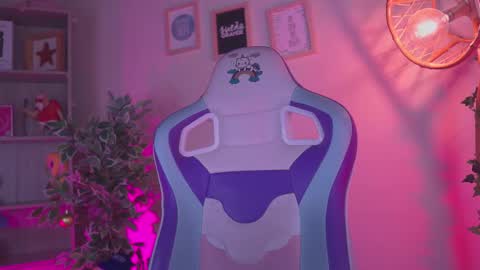 Snapshot of issa_monterrey chatting on 02-23-26, 12:24 ISSA online show from 02-23-26, 12:24