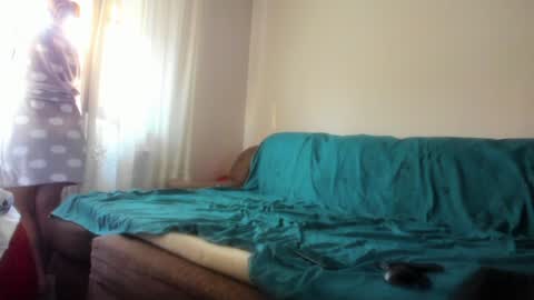 Issabelle online show from 01-08-25, 06:41