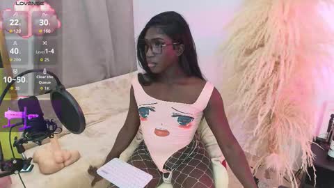 Iseey online show from 02-10-26, 02:15