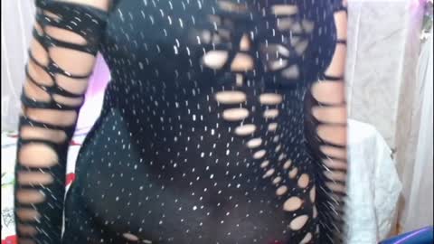 Snapshot of italagomez chatting on 01-05-25, 01:56 Itala Gomez online show from 01-05-25, 01:56