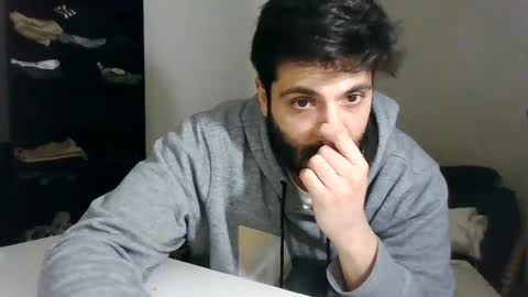 Snapshot of italianboybcn chatting on 01-11-25, 11:12 italianboybcn online show from 01-11-25, 11:12